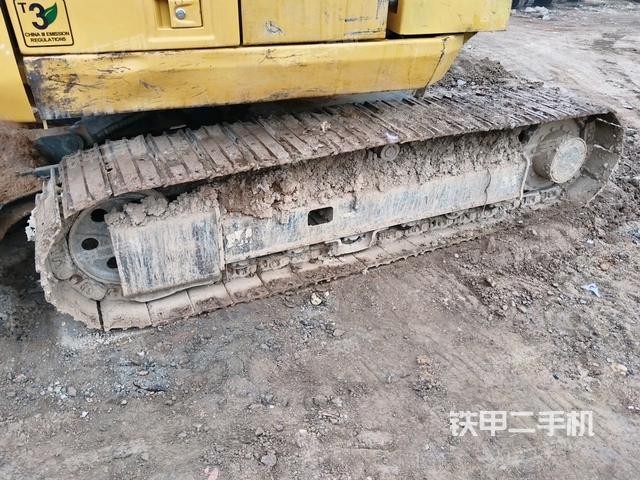 單側(cè)履帶整體（整機(jī)外觀）