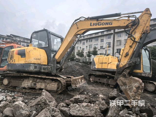右前45(整機(jī)外觀) 右前45(整機(jī)外觀)