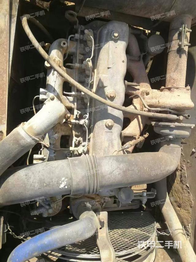 發(fā)動機(jī)整體俯視（整機(jī)外觀）