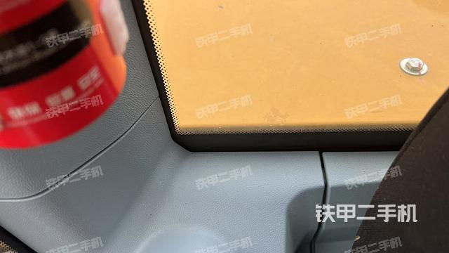 后窗玻璃角標(biāo)（駕駛室部分）