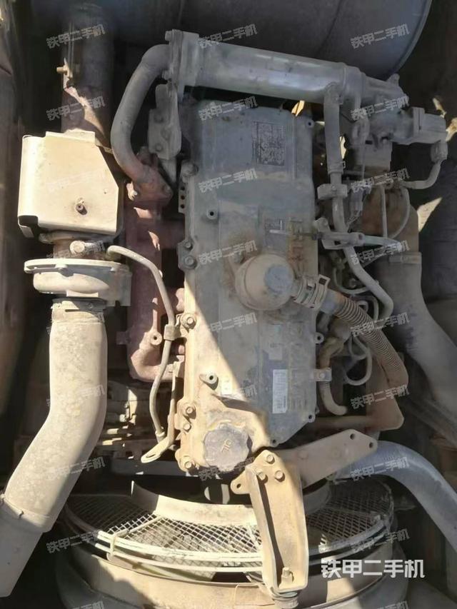 發(fā)動機(jī)整體俯視(整機(jī)外觀) 發(fā)動機(jī)整體俯視(整機(jī)外觀)