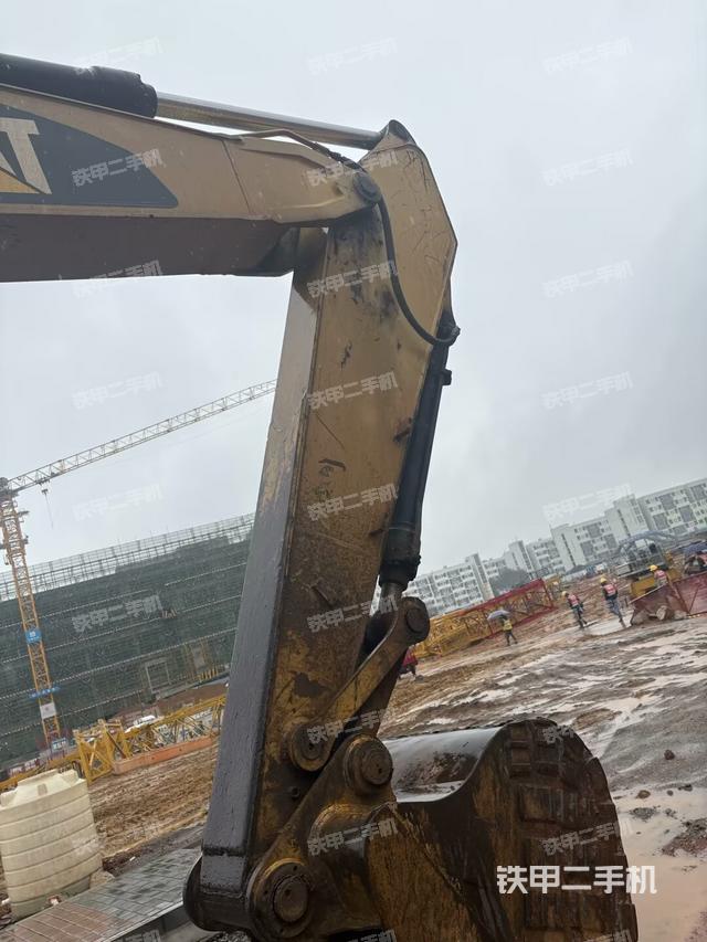 大臂整體?右側(cè)（工作和回轉(zhuǎn)裝置）