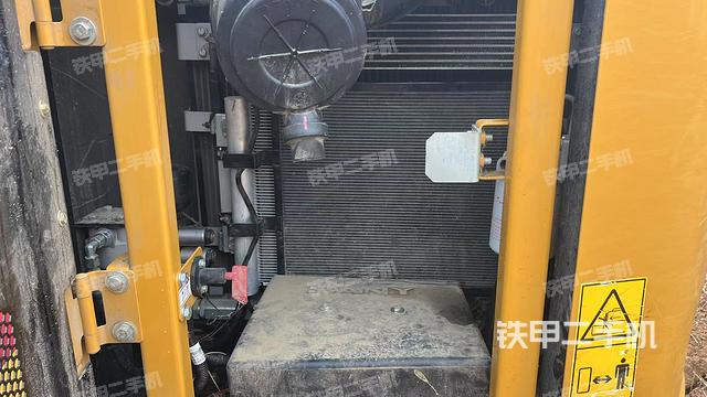 散熱器室（大件艙室）