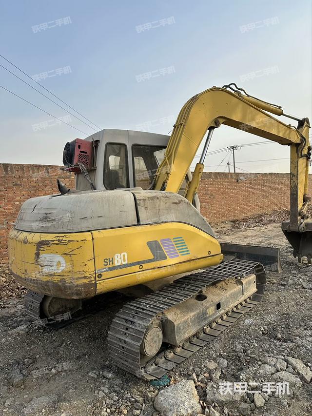 整機右后45°（整機外觀）