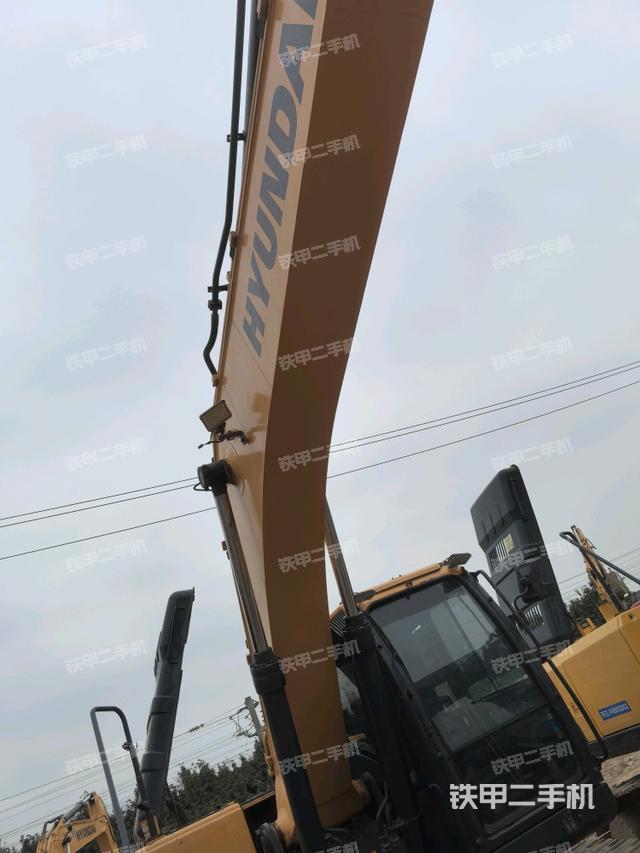 大臂整體?右側(cè)（工作和回轉(zhuǎn)裝置）