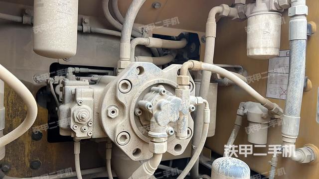 液壓泵室（大件艙室）