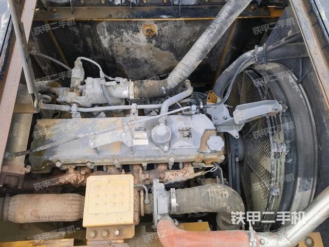 發(fā)動(dòng)機(jī)室(上車(chē)部件) 發(fā)動(dòng)機(jī)室(上車(chē)部件)