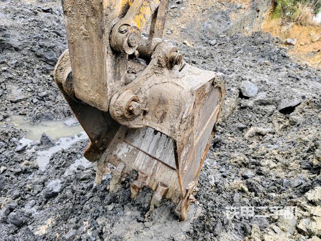 鏟斗45度（工作和回轉(zhuǎn)裝置）