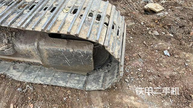 右導(dǎo)向輪（行走機構(gòu)）