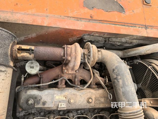 氣門室蓋螺絲特寫(上車部件) 氣門室蓋螺絲特寫(上車部件)