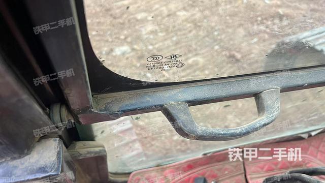 座椅后部（駕駛室部分）