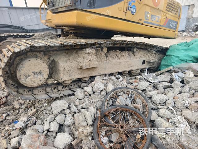 左導(dǎo)向輪（行走機(jī)構(gòu)）