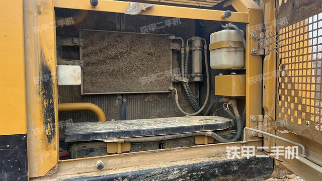 散熱器正面（大件艙室）