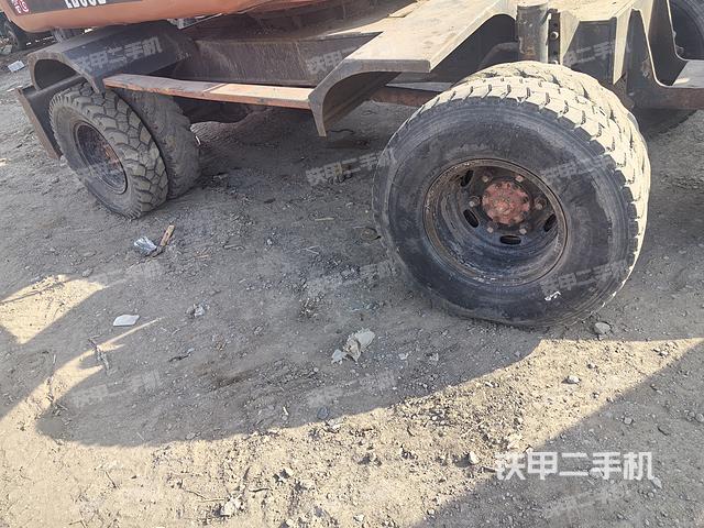 單側(cè)履帶整體（整機外觀）