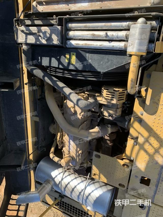 發(fā)動機整體俯視（整機外觀）