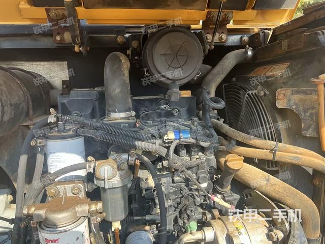 發(fā)動機(jī)室(上車部件) 發(fā)動機(jī)室(上車部件)