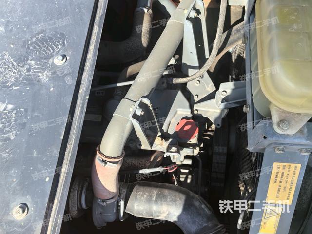 發(fā)動機(jī)整體俯視(整機(jī)外觀) 發(fā)動機(jī)整體俯視(整機(jī)外觀)