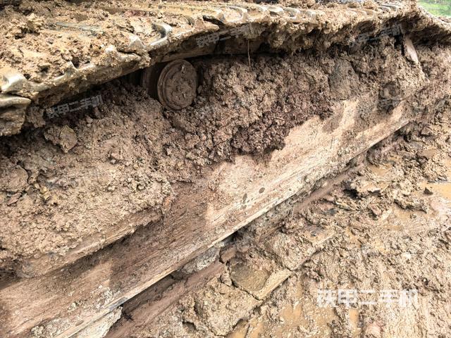 左側(cè)行走馬達(dá)蓋板(行走機(jī)構(gòu)) 左側(cè)行走馬達(dá)蓋板(行走機(jī)構(gòu))