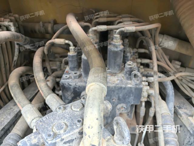 發(fā)動機(jī)室(上車部件) 發(fā)動機(jī)室(上車部件)