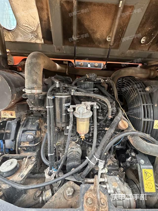 发动机整体俯视（整机外观）