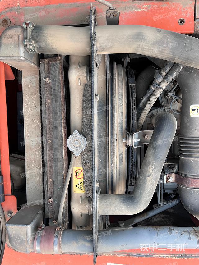 发动机整体俯视（整机外观）