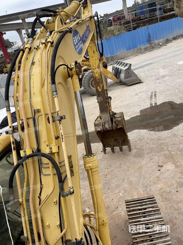 大臂整體?右側(cè)（工作和回轉(zhuǎn)裝置）