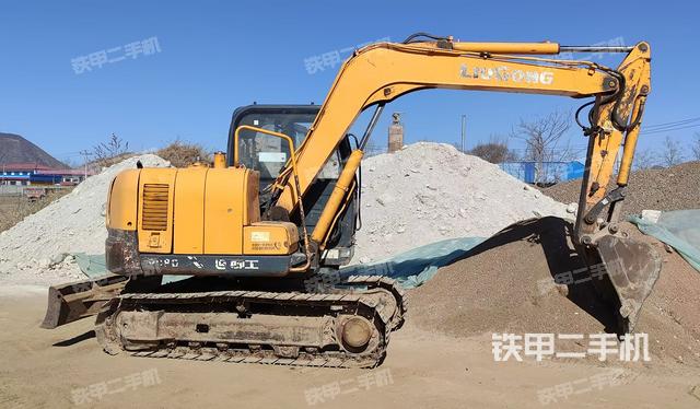 整機(jī)右后45°(整機(jī)外觀) 整機(jī)右后45°(整機(jī)外觀)