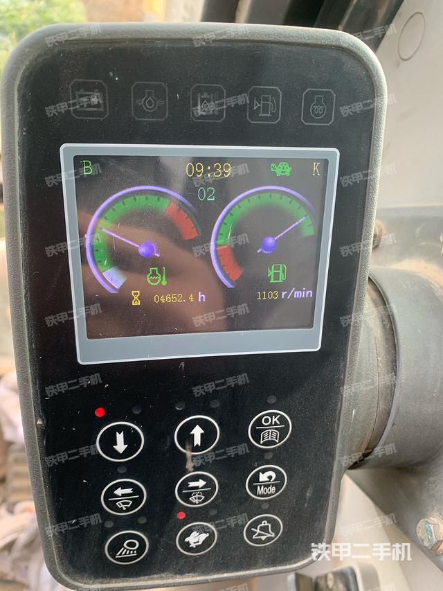 驾驶室整体（整机外观）