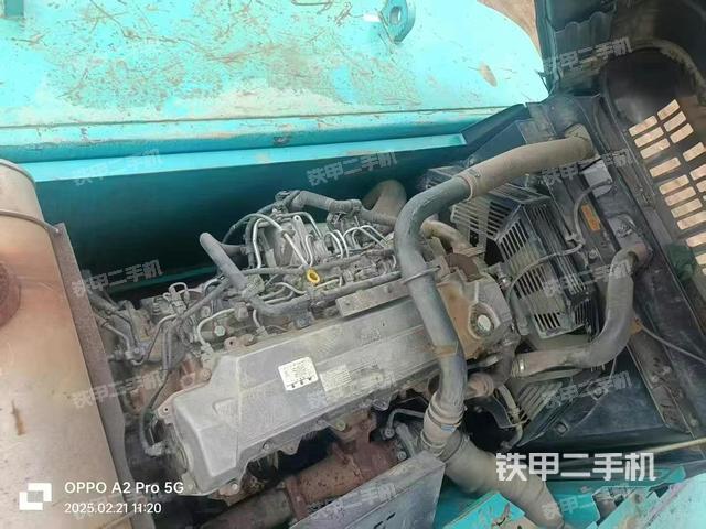 發(fā)動機(jī)整體俯視(整機(jī)外觀) 發(fā)動機(jī)整體俯視(整機(jī)外觀)