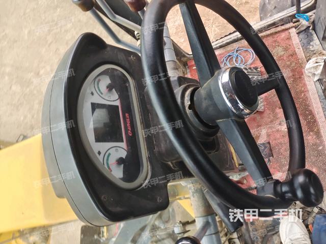 小時(shí)/里程表(駕駛室/操作室) 小時(shí)/里程表(駕駛室/操作室)