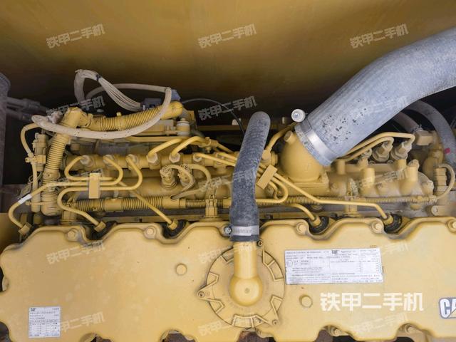 氣門室蓋螺絲特寫（上車部件）