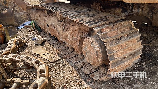 单侧履带整体（整机外观）