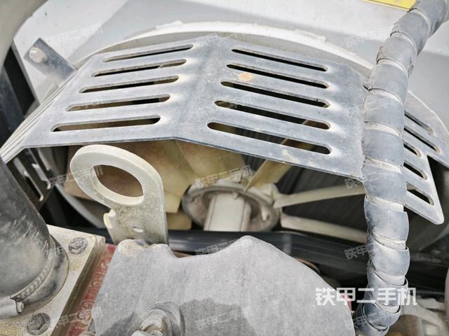 水箱+風(fēng)扇特寫(上車部件) 水箱+風(fēng)扇特寫(上車部件)