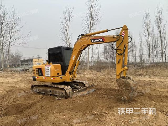 整機右后45°（整機外觀）