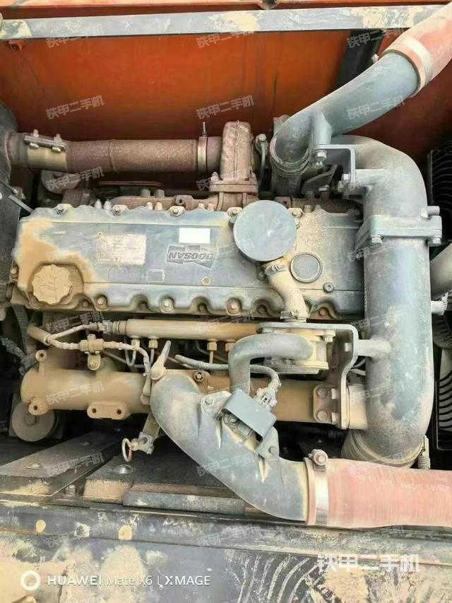 發(fā)動(dòng)機(jī)整體俯視（整機(jī)外觀）