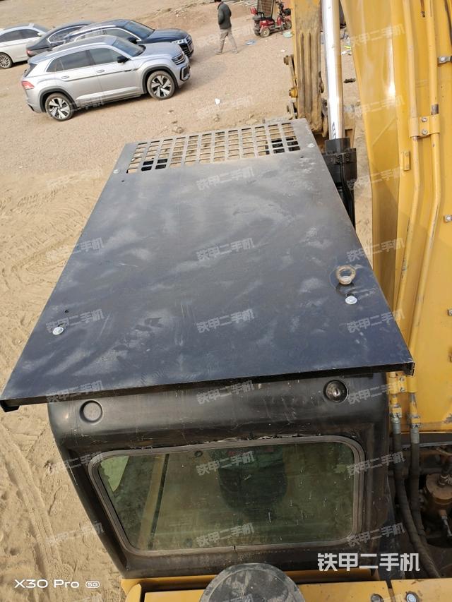 駕駛室頂部（整機(jī)外觀）