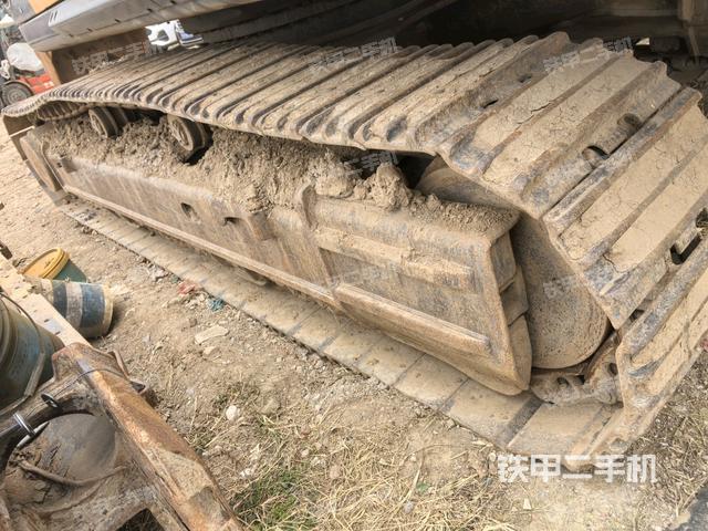 左側(cè)履帶整體?（行走機構(gòu)）