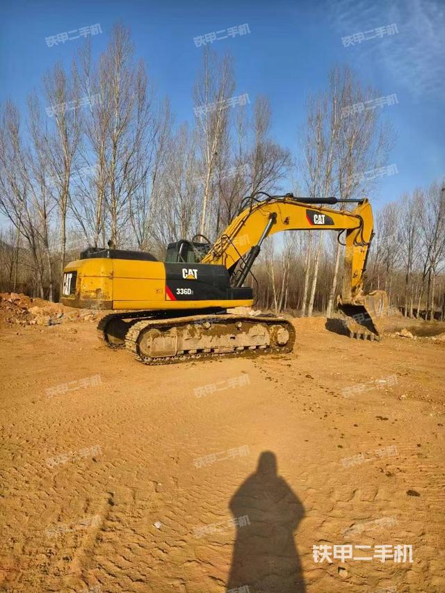 整机右后45°（整机外观）