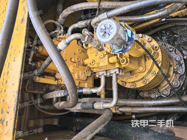 駕駛室頂部俯視(上車部件) 駕駛室頂部俯視(上車部件)