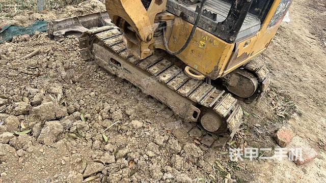 右側(cè)履帶整體?(行走機(jī)構(gòu)) 右側(cè)履帶整體?(行走機(jī)構(gòu))