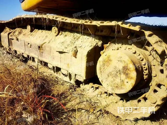 单侧履带整体（整机外观）