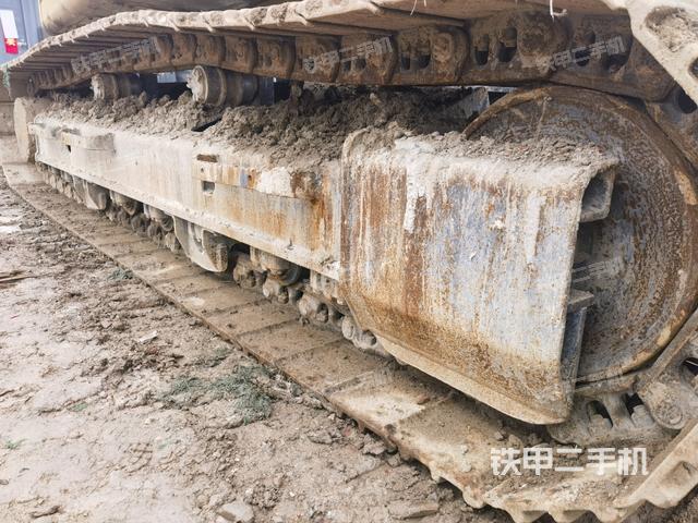 右側(cè)履帶整體（行走機(jī)構(gòu)）