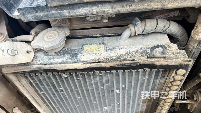 水箱+風(fēng)扇特寫(上車部件) 水箱+風(fēng)扇特寫(上車部件)
