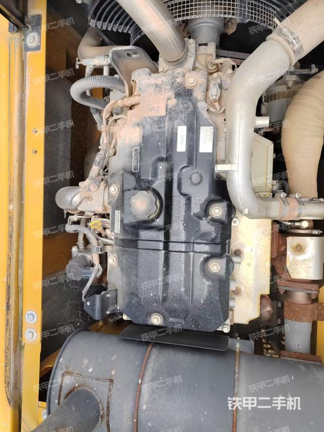 发动机整体俯视（整机外观）