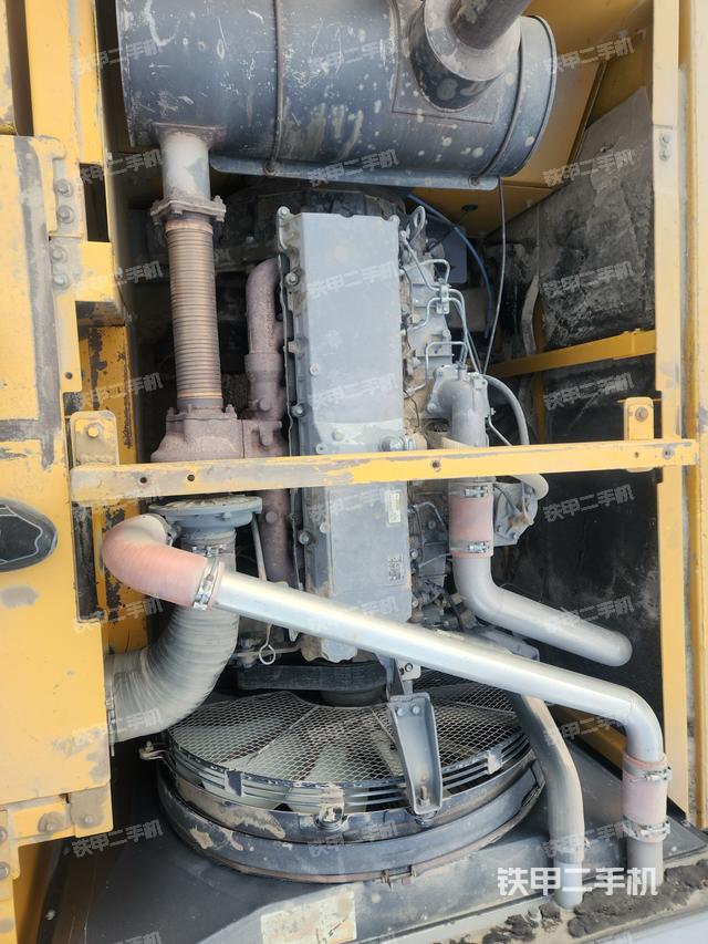 发动机整体俯视（整机外观）