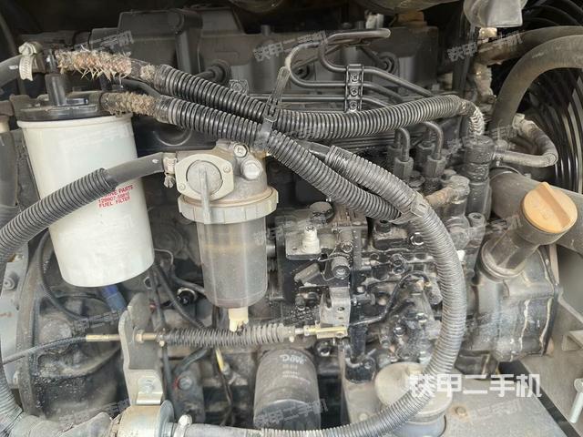 發(fā)動(dòng)機(jī)整體俯視（整機(jī)外觀）