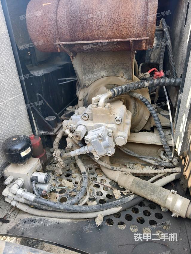 液壓泵室（大件艙室）