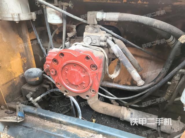 電瓶（大件艙室）