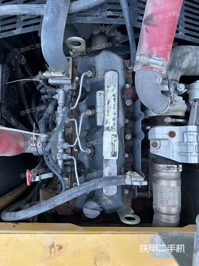 發(fā)動機(jī)整體俯視（整機(jī)外觀）