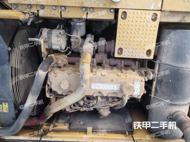 發(fā)動(dòng)機(jī)整體俯視（整機(jī)外觀）